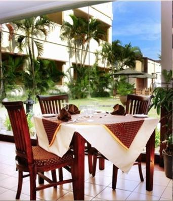 Umm Inn Hotel Malang Exteriér fotografie