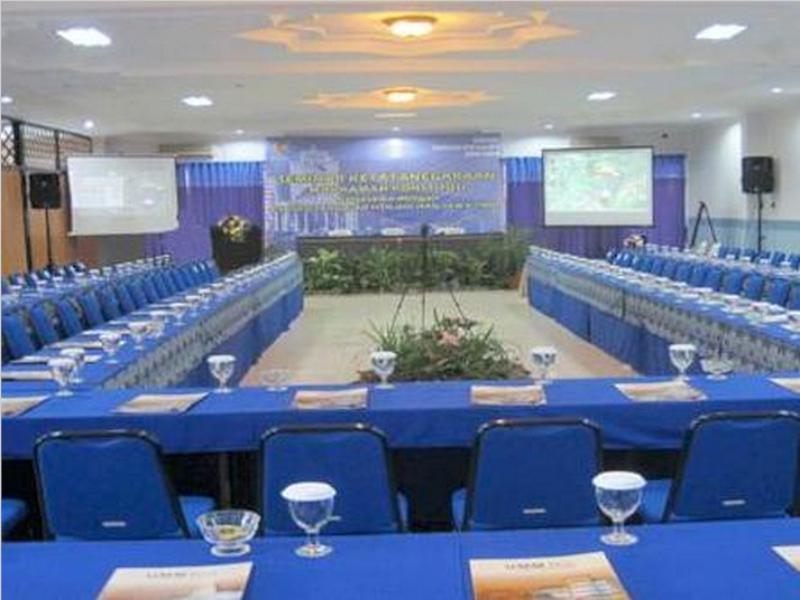 Umm Inn Hotel Malang Exteriér fotografie
